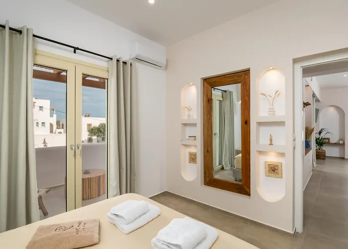 Vive Mare Milos * Pachaina